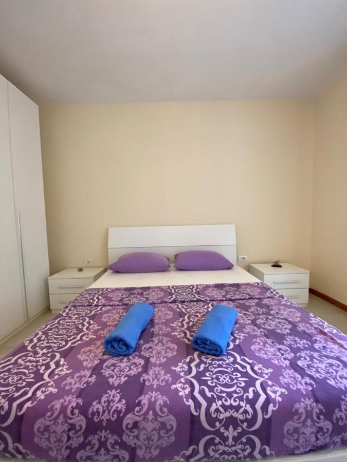 The Hood - Shkodra Backpackers Hostel Экстерьер фото