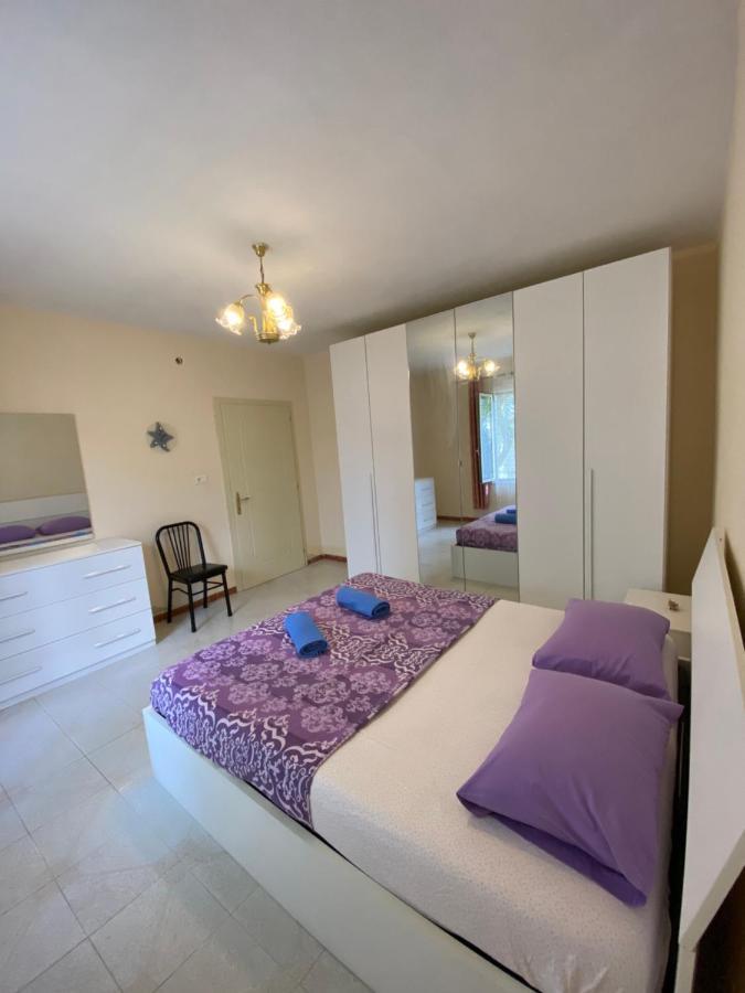 The Hood - Shkodra Backpackers Hostel Экстерьер фото