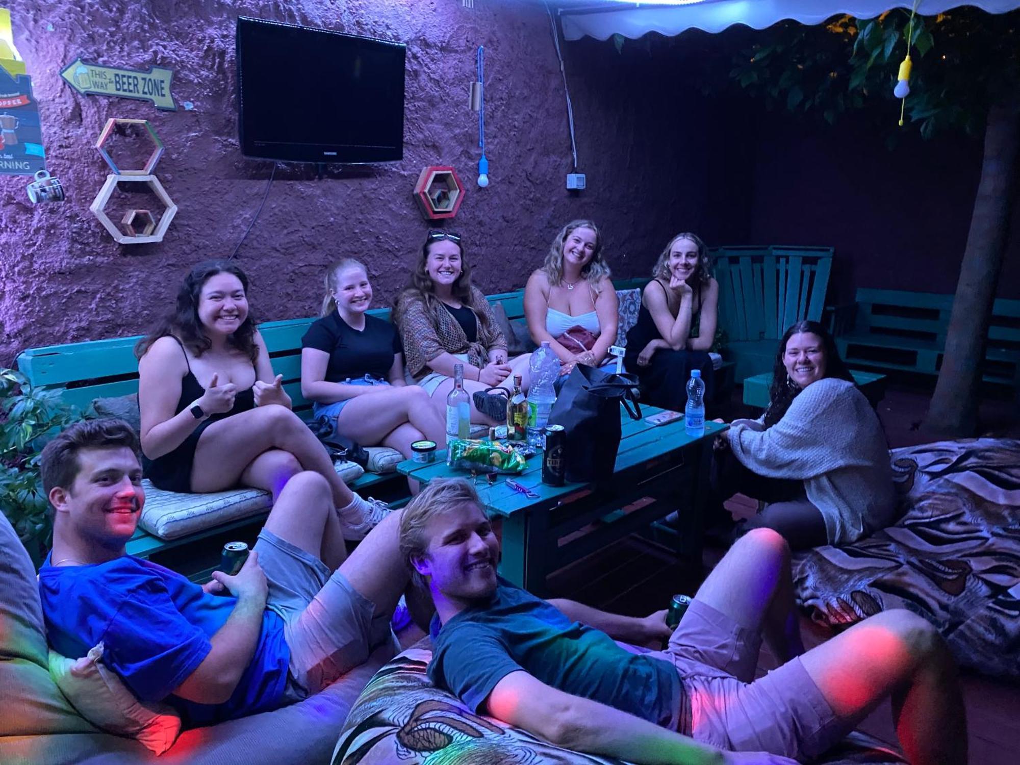 The Hood - Shkodra Backpackers Hostel Экстерьер фото